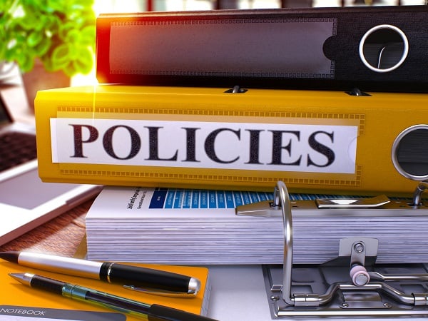 2 Binders with Policy on one 600 x 450 AdobeStock_108023456